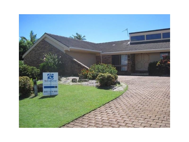 9 Primrose Court, Hollywell QLD 4216