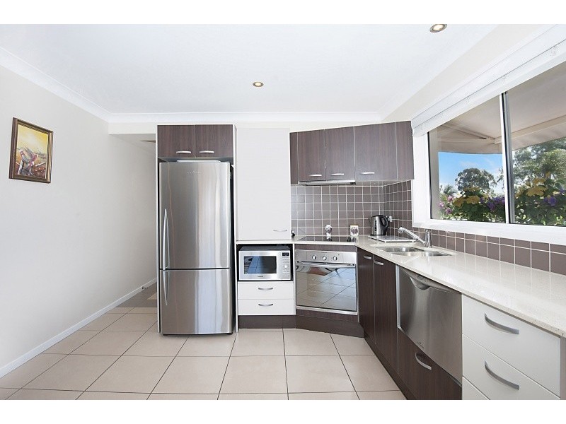 Lot 4, 3/28 Bruce Ave, Paradise Point QLD 4216