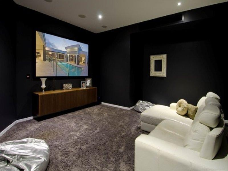 2 – 4 Kensington Mews, Paradise Point QLD 4216