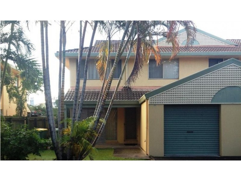 469 Pine Ridge Road, Coombabah QLD 4216