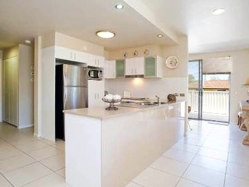 Paradise Point QLD 4216