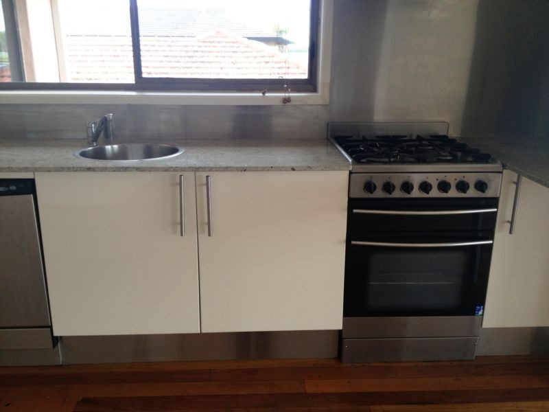 14 Markham Avenue, Runaway Bay QLD 4216