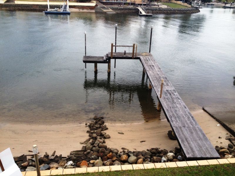 14 Markham Avenue, Runaway Bay QLD 4216