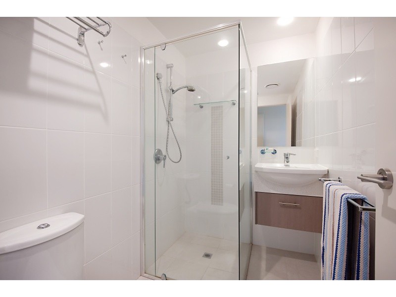 3204/2 Activa Way, Hope Island QLD 4212