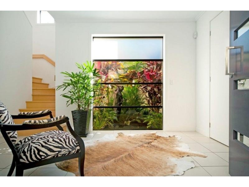 Hope Island QLD 4212