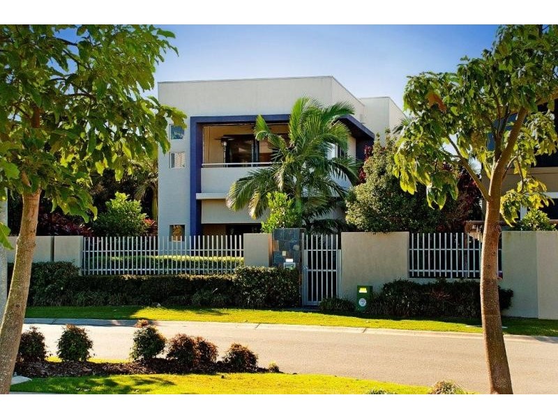 Hope Island QLD 4212