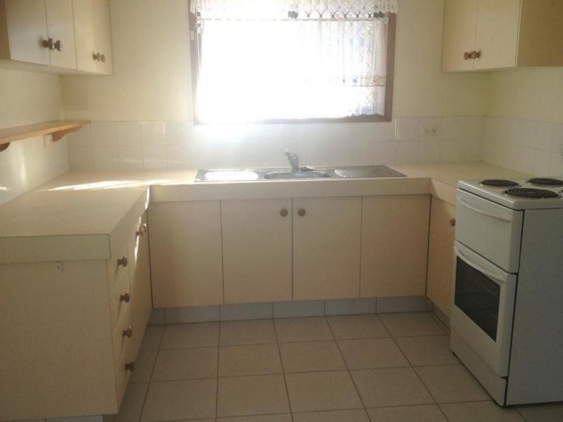 2/116 Oxley Drive, Runaway Bay QLD 4216