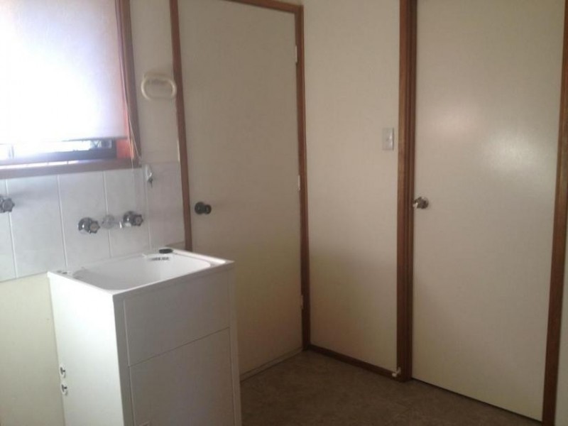 2/116 Oxley Drive, Runaway Bay QLD 4216