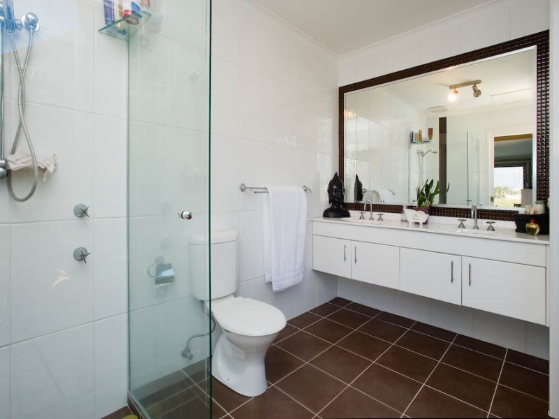 28 Longboat Place, Runaway Bay QLD 4216