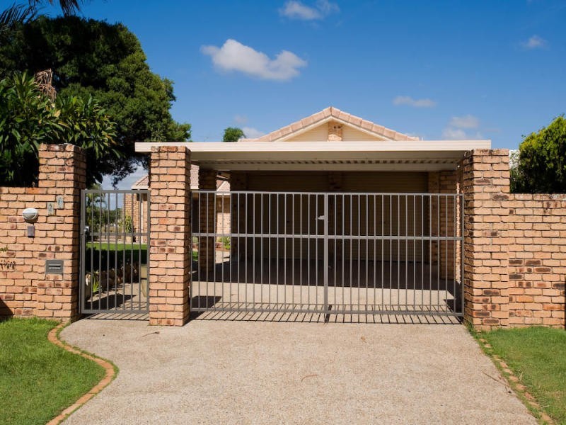 28 Longboat Place, Runaway Bay QLD 4216