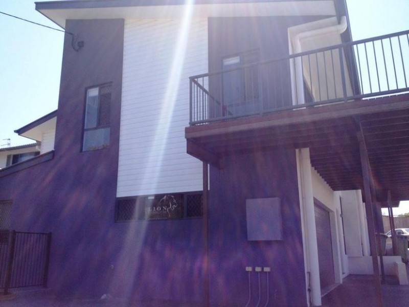 1/67 Minnie Street, Southport QLD 4215