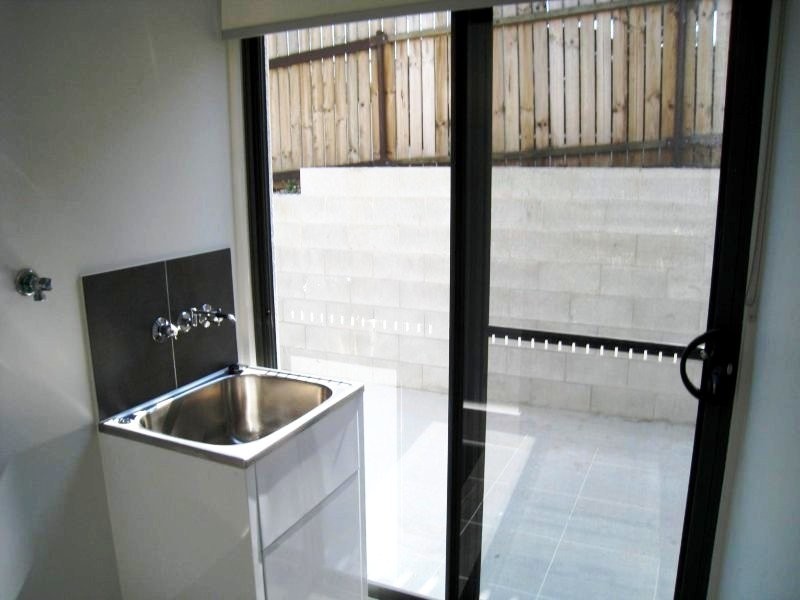 1/67 Minnie Street, Southport QLD 4215