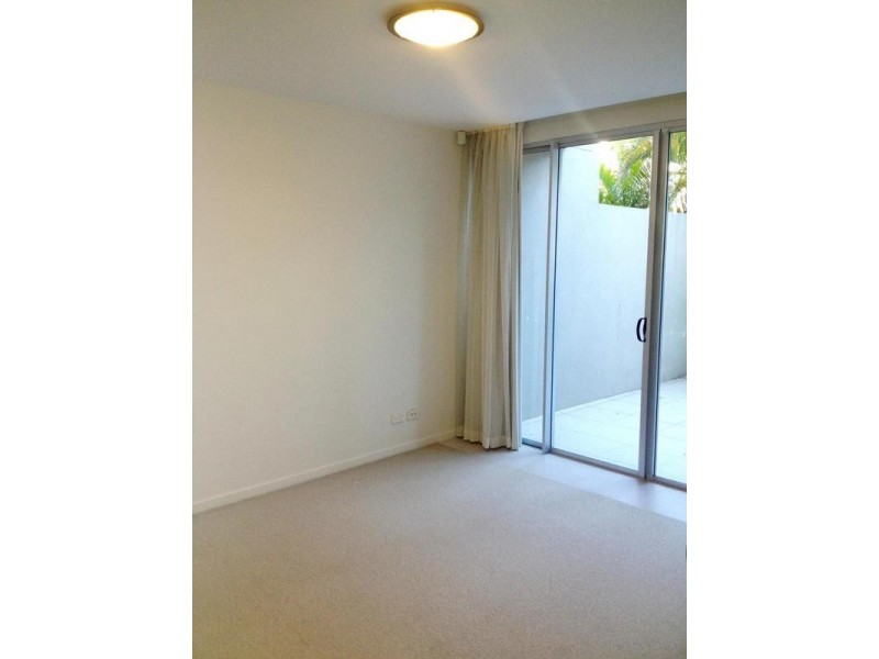 2113/2 Activa Way, Hope Island QLD 4212