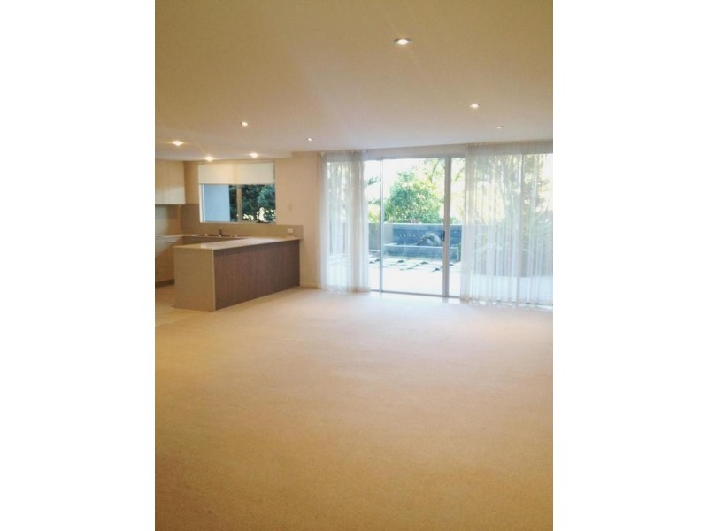 2113/2 Activa Way, Hope Island QLD 4212