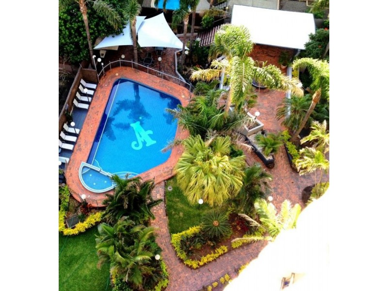 19 Aubrey Street, Surfers Paradise QLD 4217