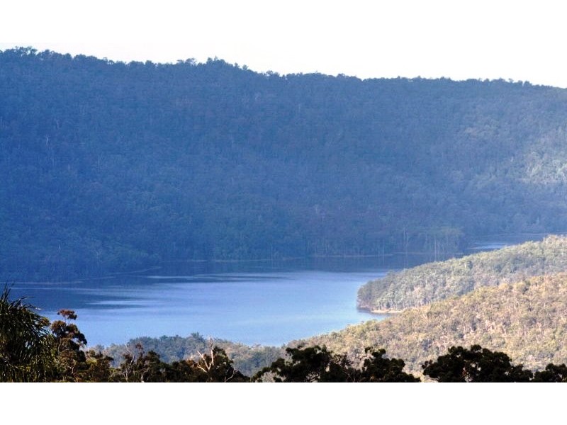 17 Tarlington Road, Lower Beechmont QLD 4211