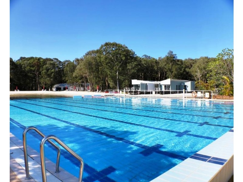 1307 Marine Duluxe, South Stradbroke QLD 4216