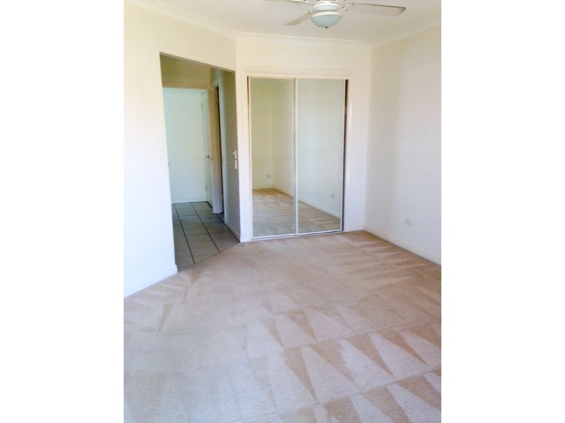 16 Duxton Drive, Robina QLD 4226