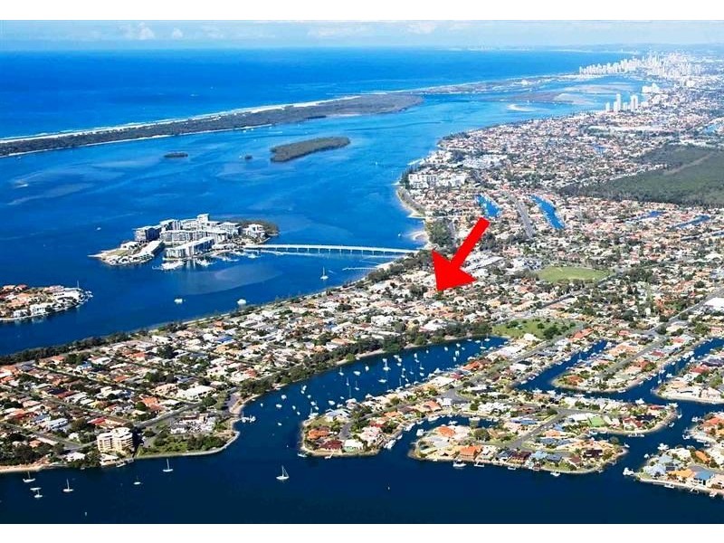 16-18 Abalone Avenue, Paradise Point QLD 4216