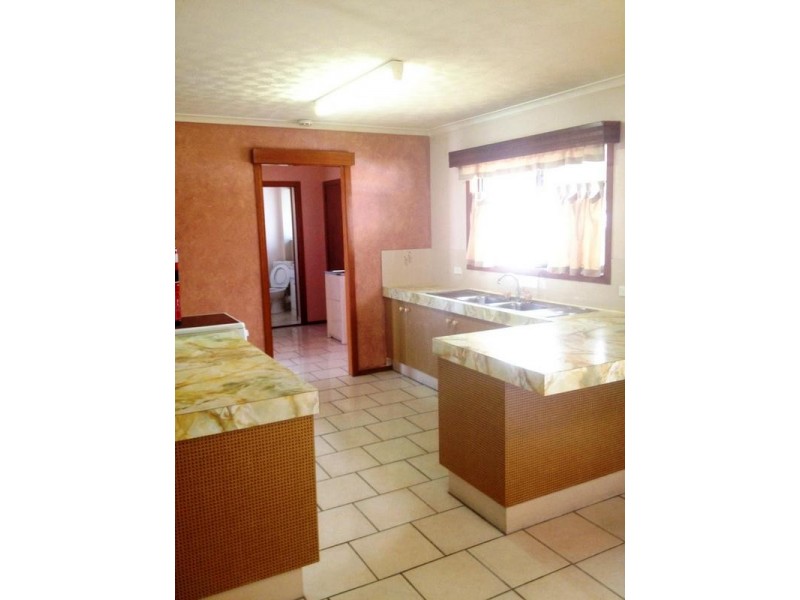 2 Aird Court, Carrara QLD 4211