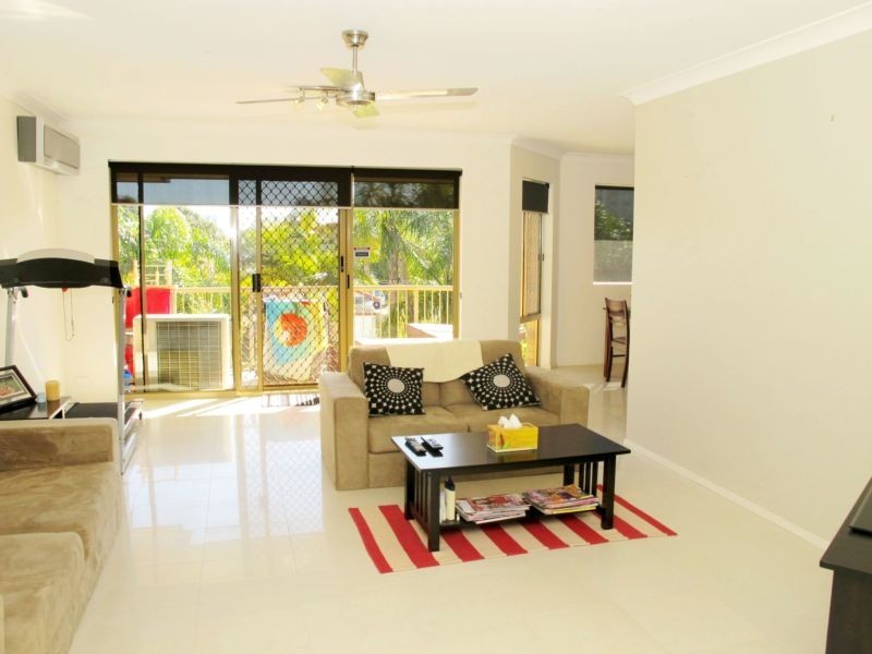 11/35 Huth Street, Labrador QLD 4215