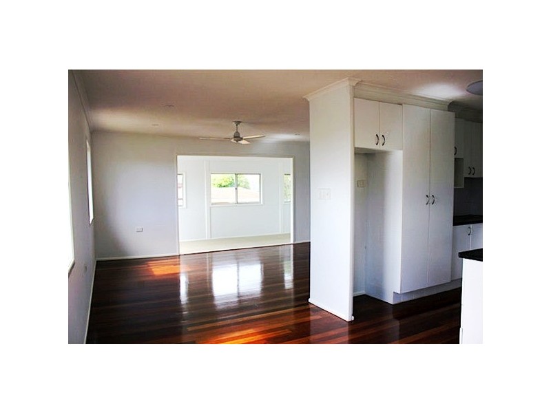 228 Bayview Street, Runaway Bay QLD 4216