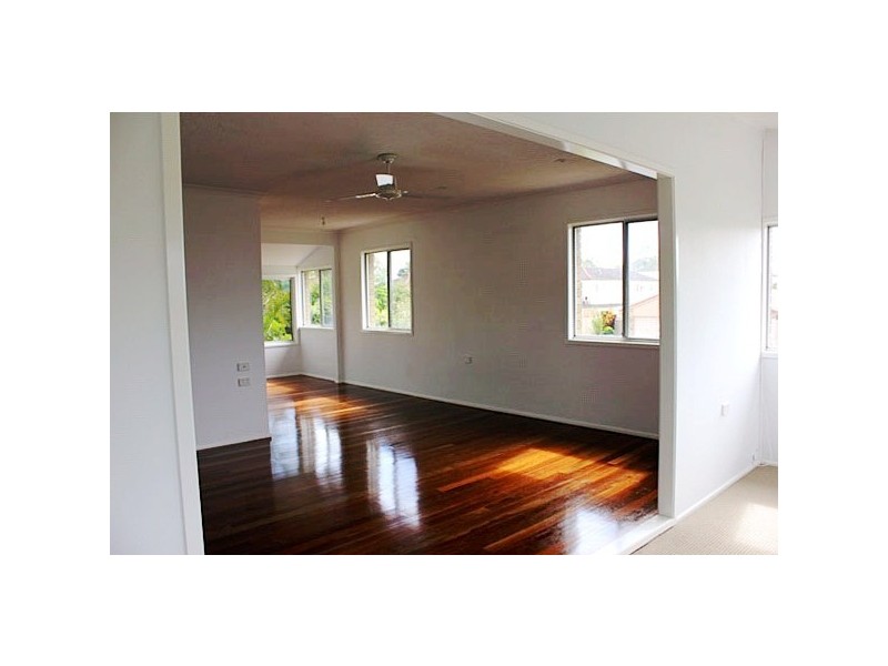 228 Bayview Street, Runaway Bay QLD 4216