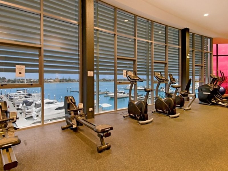 26104/2 Ephraim Island, Paradise Point QLD 4216