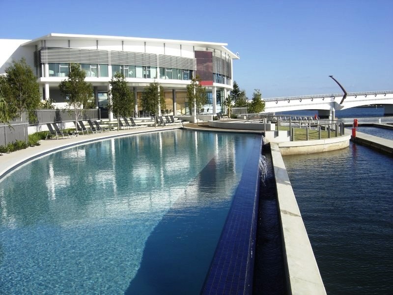 26104/2 Ephraim Island, Paradise Point QLD 4216