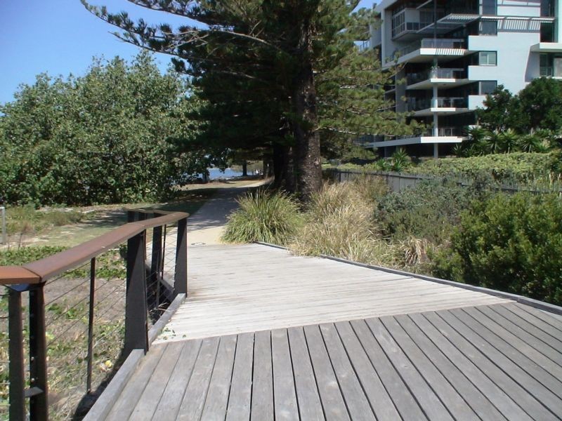 4405/323 Bayview Street, Hollywell QLD 4216