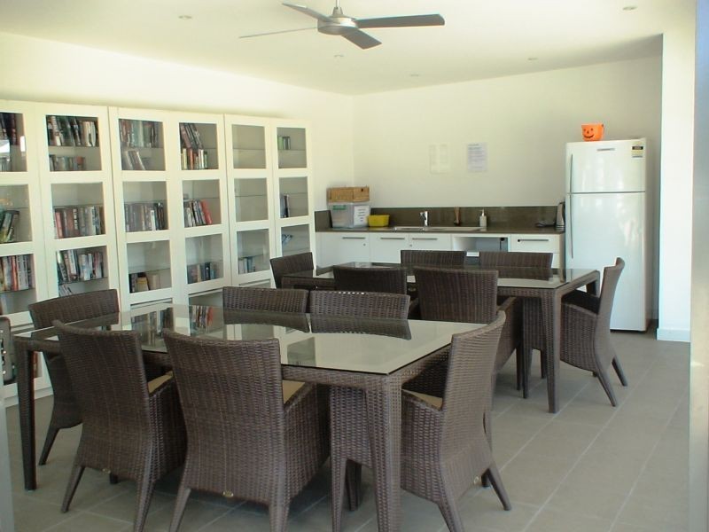 4405/323 Bayview Street, Hollywell QLD 4216