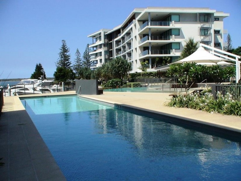 4405/323 Bayview Street, Runaway Bay QLD 4216