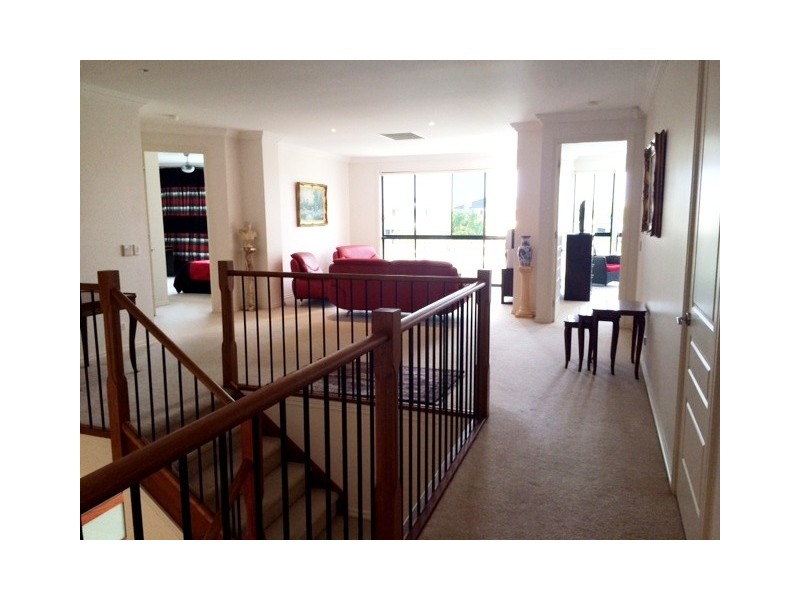 Paradise Point QLD 4216