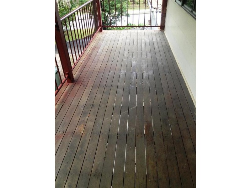 2/4 Lara Avenue, Southport QLD 4215