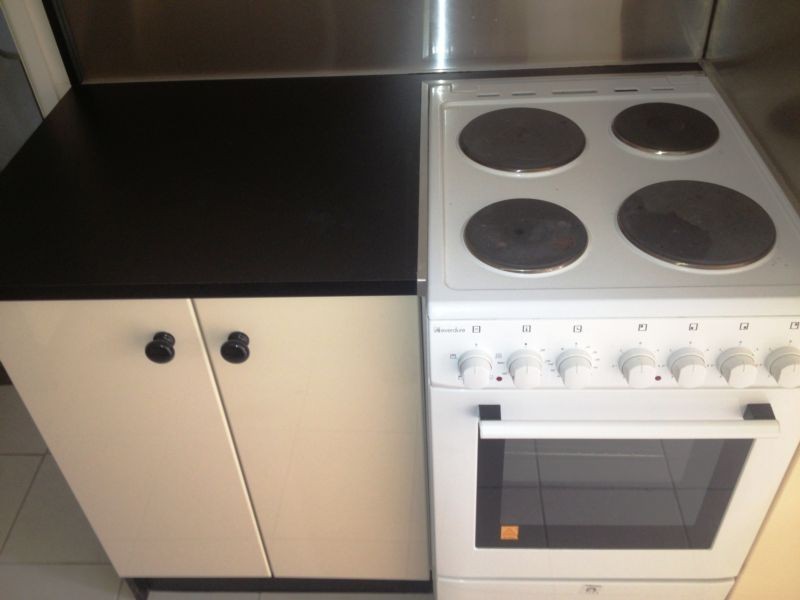 1/4 Lara Avenue, Southport QLD 4215