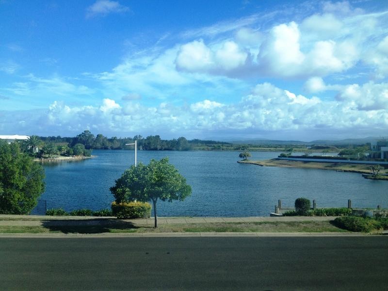 12 Serenity Boulevard, Helensvale QLD 4212