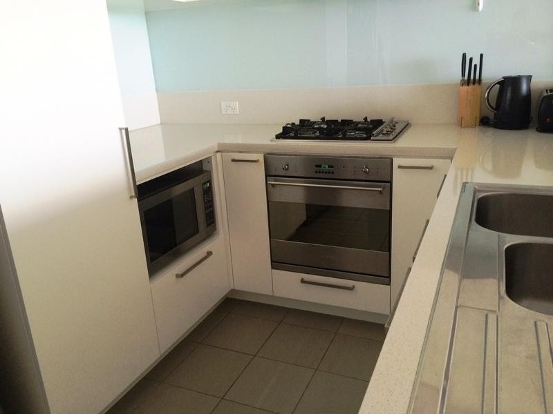 3503/323 Bayview Street, Hollywell QLD 4216