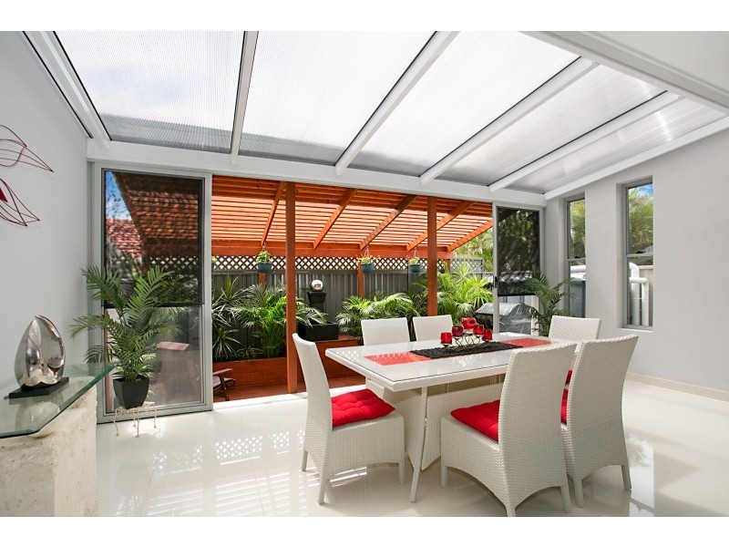 1/21 Scoter Avenue, Paradise Point QLD 4216