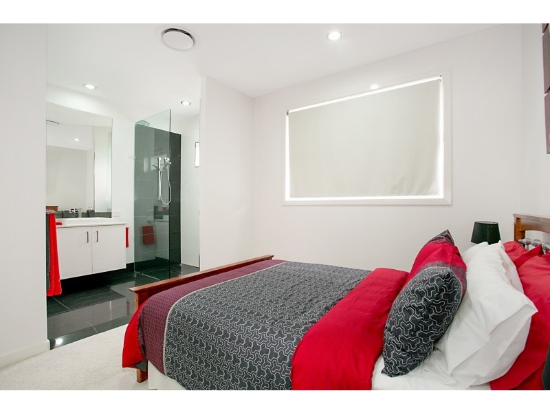 1/21 Scoter Avenue, Paradise Point QLD 4216