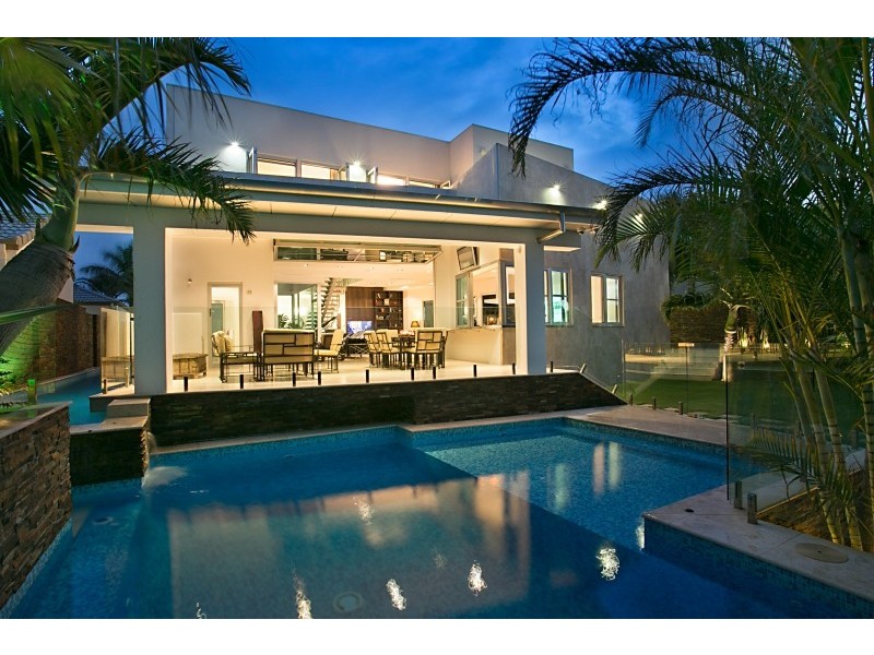 2160 Beaufort Way, Hope Island QLD 4212