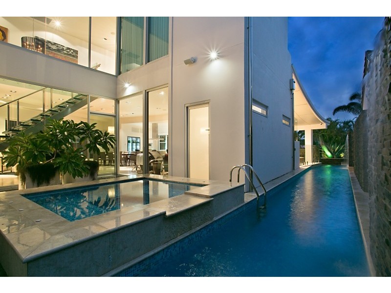 2160 Beaufort Way, Hope Island QLD 4212