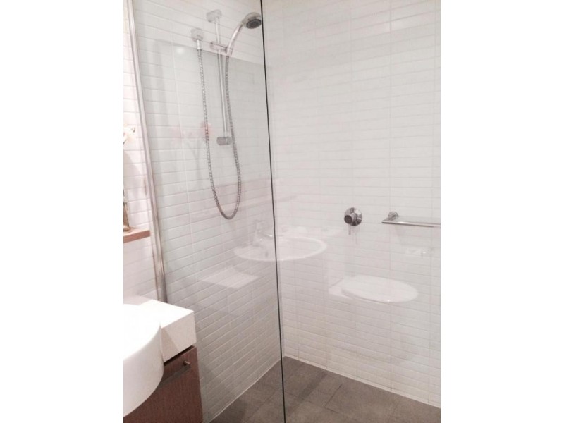 Paradise Point QLD 4216