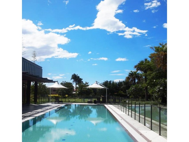 Paradise Point QLD 4216