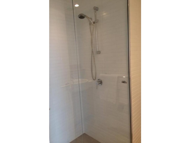 Paradise Point QLD 4216