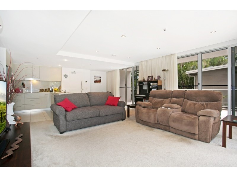 3106/2 Activa Way, Hope Island QLD 4212