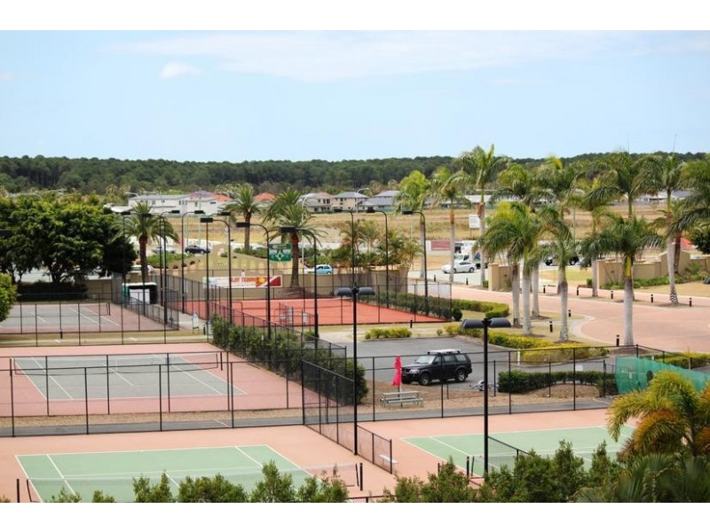 Hope Island QLD 4212