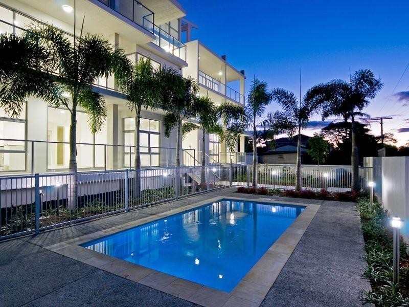 6/8-10 Victor Avenue, Paradise Point QLD 4216