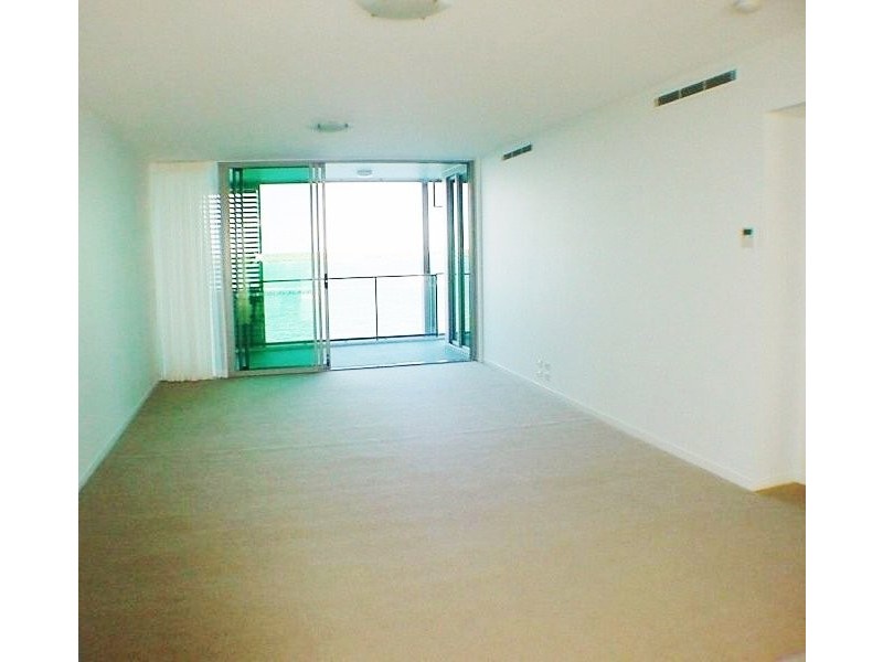 26304/2 Ephraim Island, Paradise Point QLD 4216