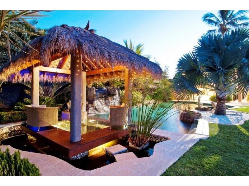 171 Monaco Street, Broadbeach Waters QLD 4218