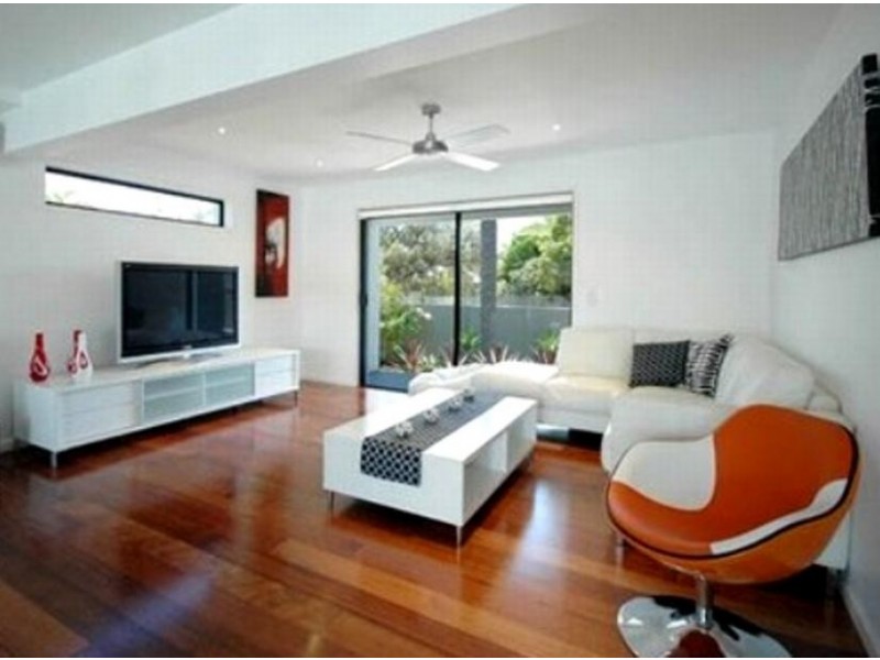 7 Rudd Street, Broadbeach Waters QLD 4218